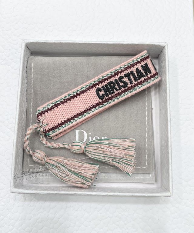 Dior飾品 迪奧經典熱銷款編織伸縮流蘇手繩手環  zgd1410